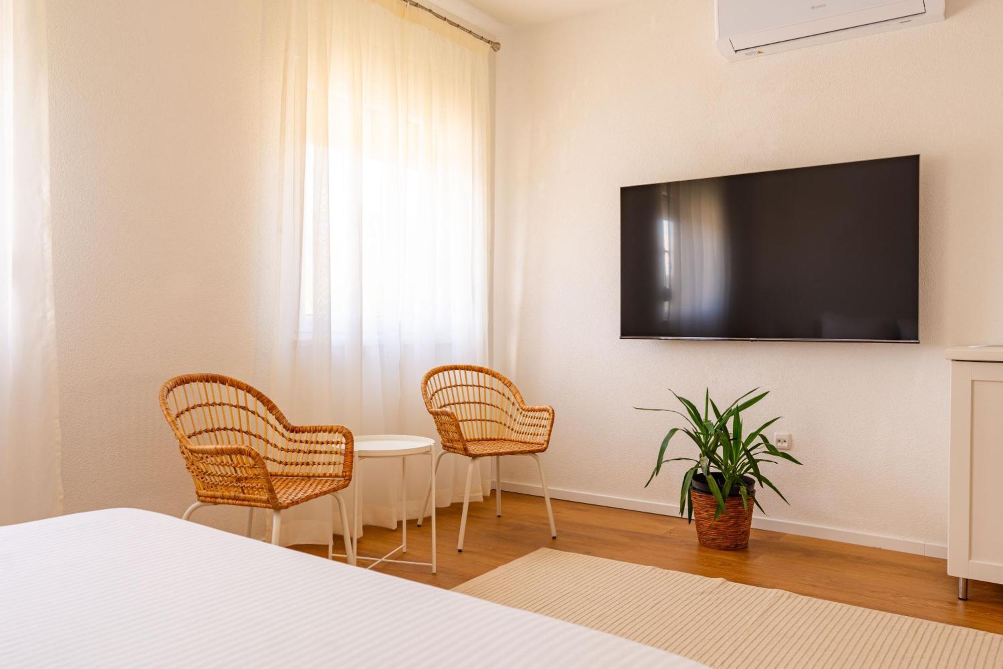 Kis Residence - Adults Only Kneza Exterior foto